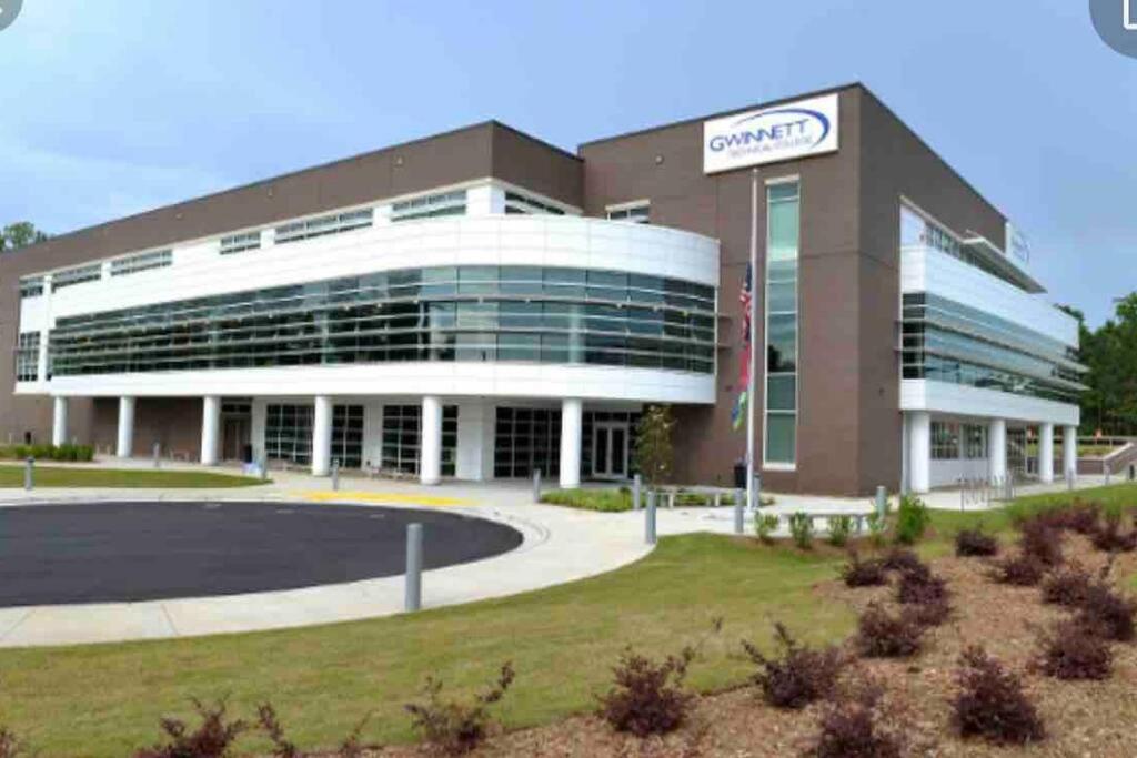New Modern House?A Mins To Hwy I-85, 316 Lawrenceville Exterior foto